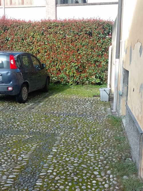Posto auto in centro a Crema